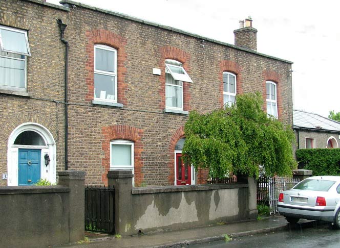 3 Irishtown Church Av